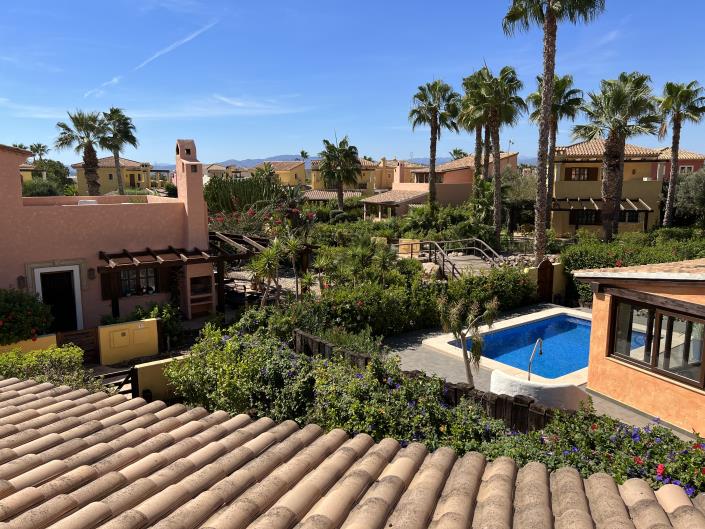 Image No.18-4 Bed Villa / Detached for sale