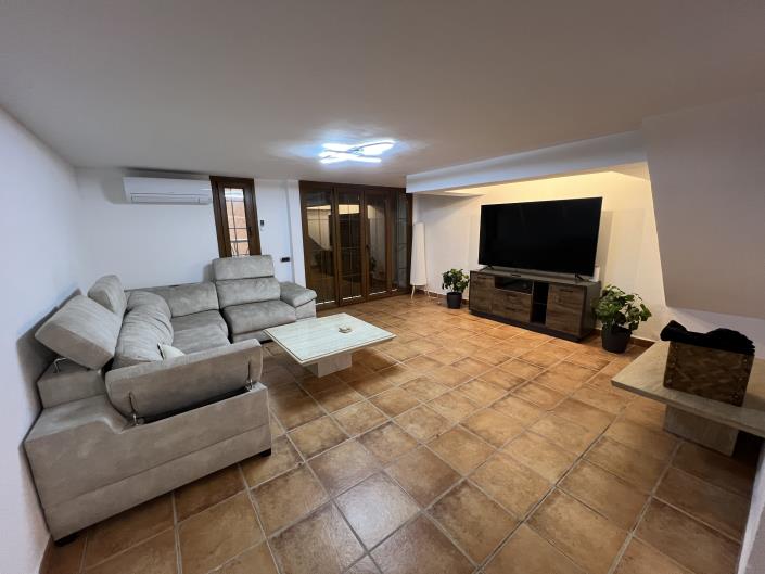 Image No.5-4 Bed Villa for sale