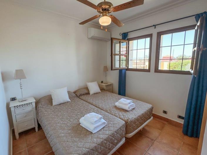 Image No.7-4 Bed Villa for sale