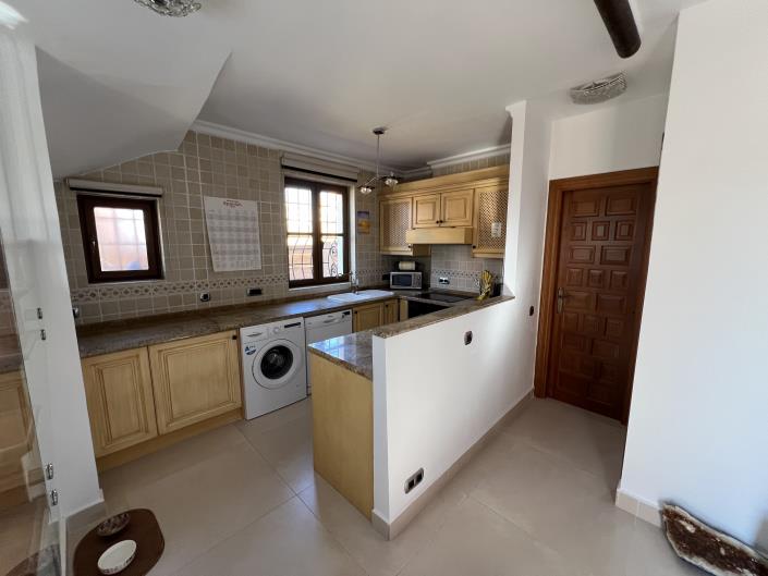 Image No.28-3 Bed Villa / Detached for sale