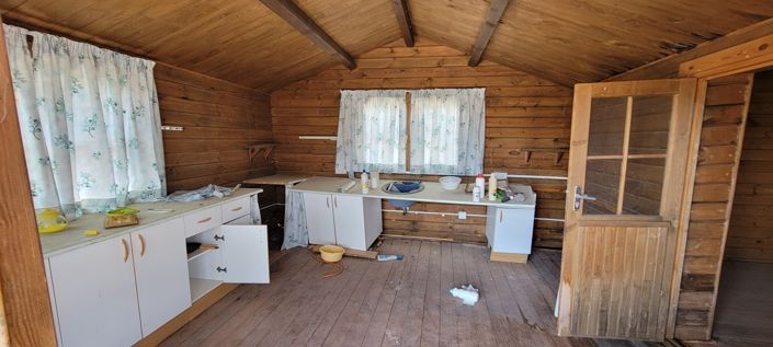 Image No.33-4 Bed Property for sale