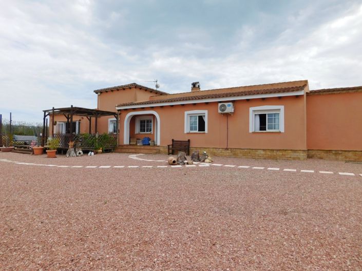 Image No.6-3 Bed Villa for sale