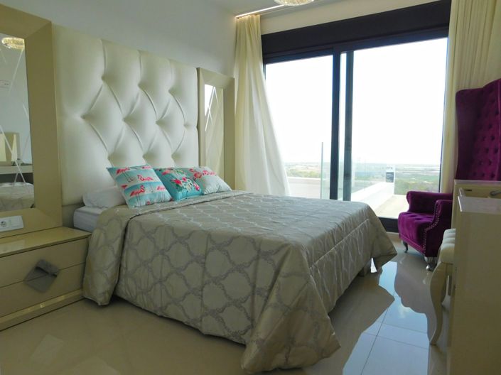 Image No.37-5 Bed Villa for sale