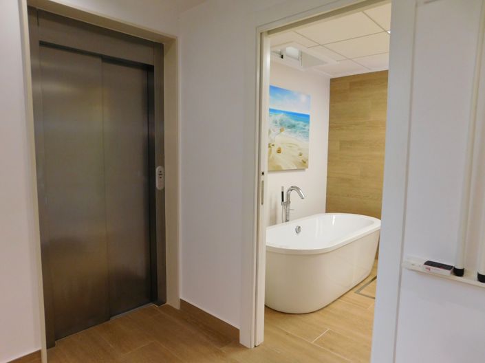 Image No.55-5 Bed Villa for sale