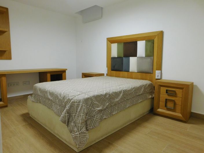 Image No.60-5 Bed Villa for sale