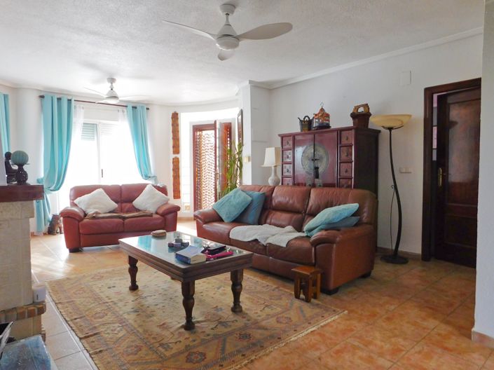 Image No.13-3 Bed Villa for sale