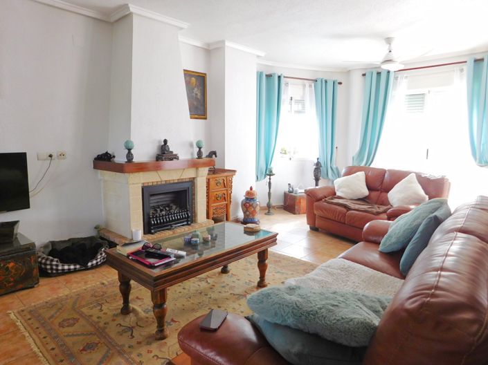 Image No.3-3 Bed Villa for sale