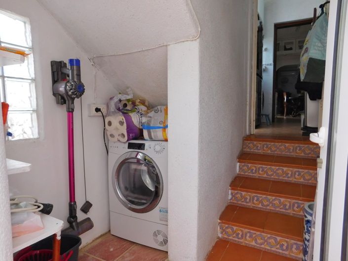 Image No.29-3 Bed Villa for sale