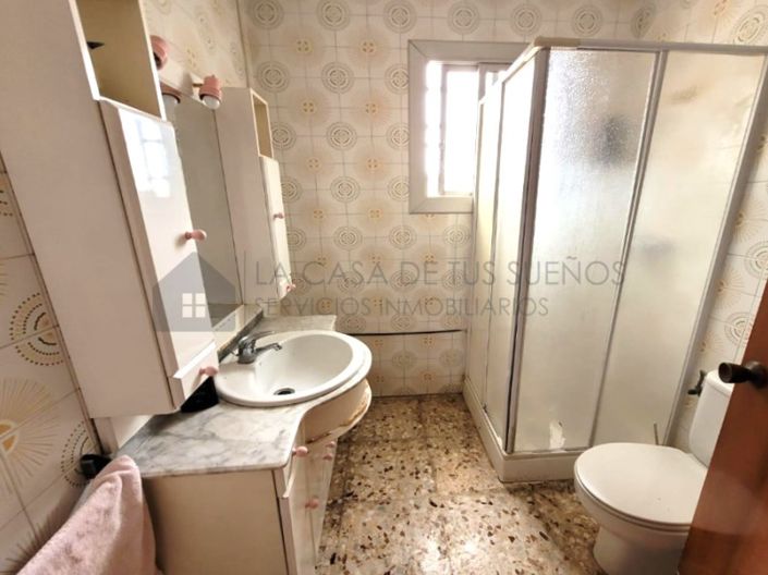 Image No.11-Maison de campagne de 4 chambres à vendre à Petrer