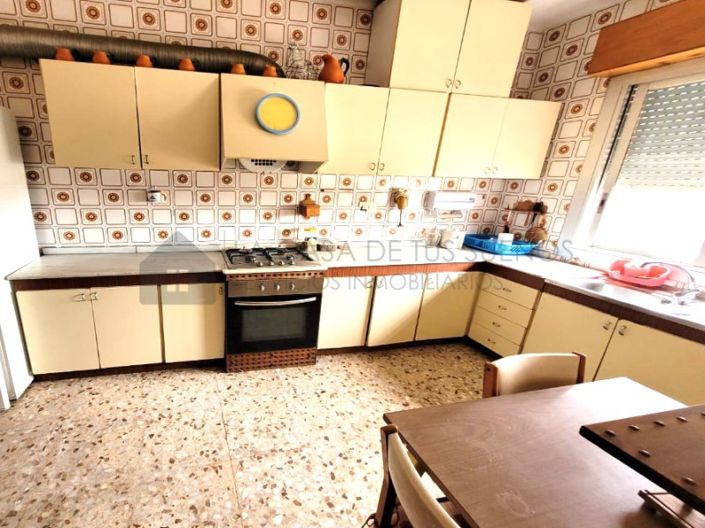 Image No.6-Maison de campagne de 4 chambres à vendre à Petrer