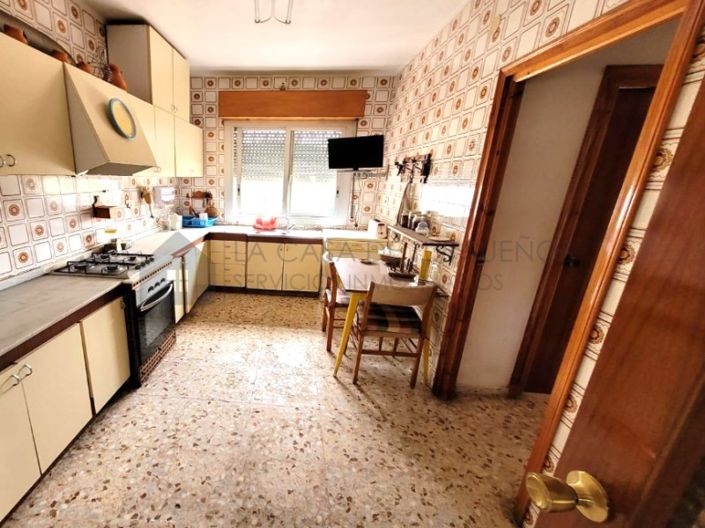 Image No.7-Maison de campagne de 4 chambres à vendre à Petrer