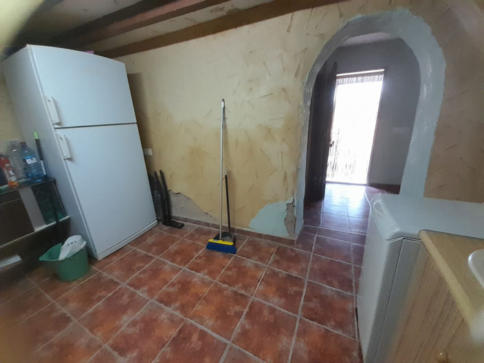 Image No.9-Maison de campagne de 6 chambres à vendre à Monóvar