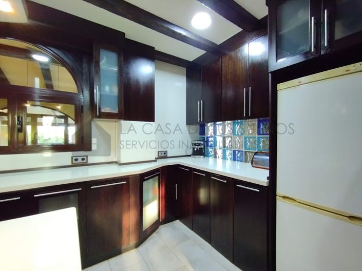 Image No.19-2 Bed Villa for sale