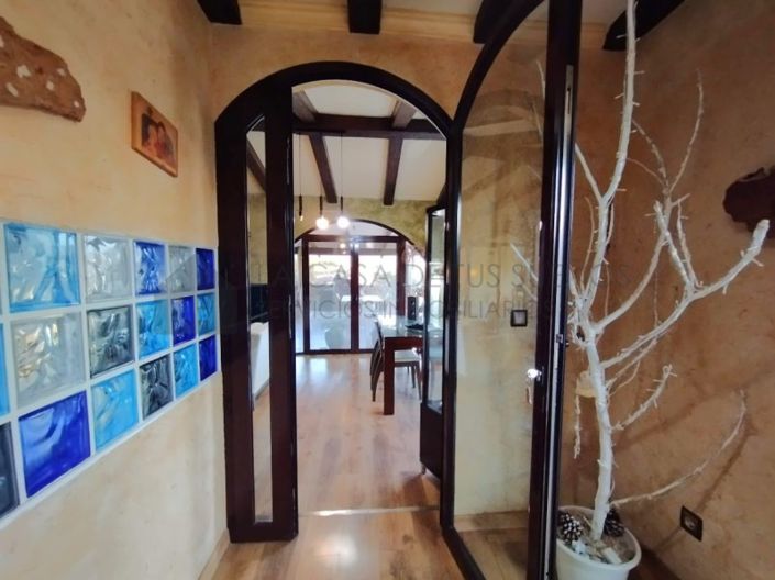 Image No.3-2 Bed Villa for sale