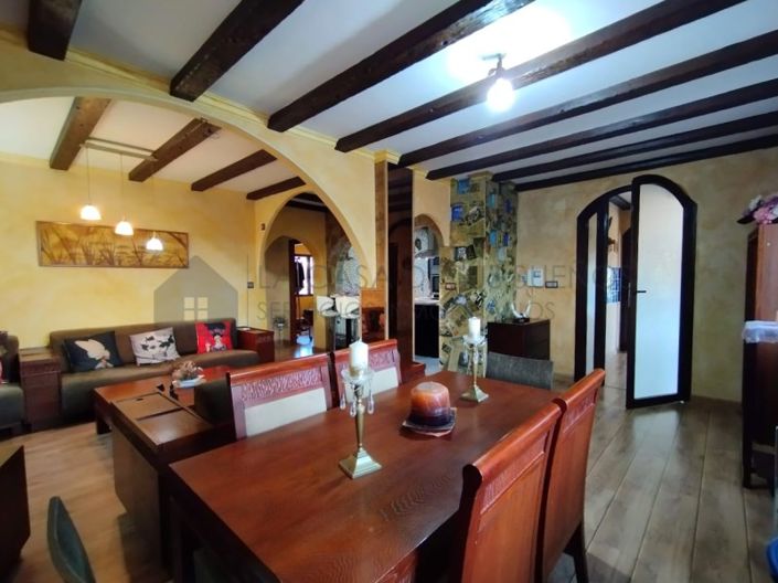 Image No.8-2 Bed Villa for sale