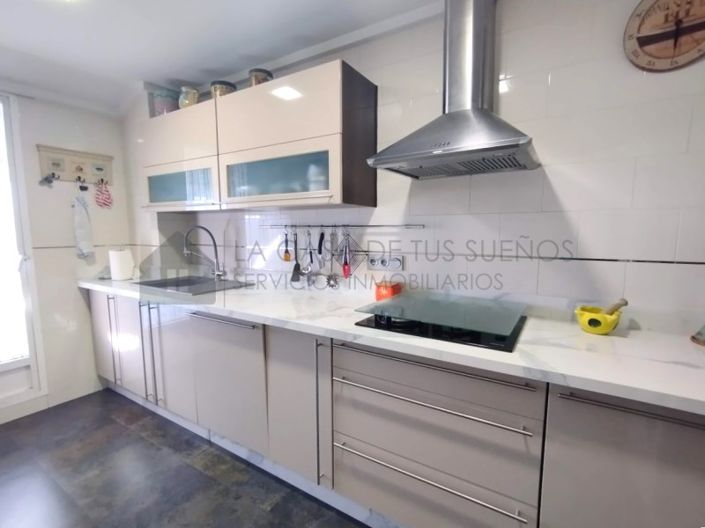 Image No.7-3 Bed Apartment for sale