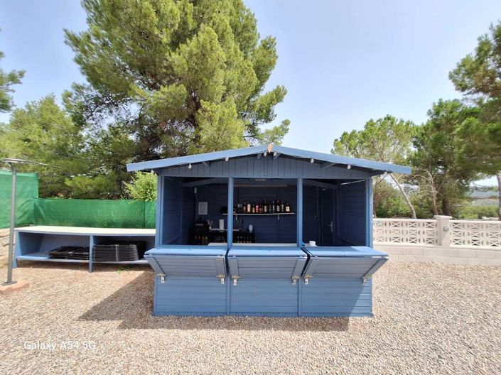 Image No.37-9 Bed Commercial for sale