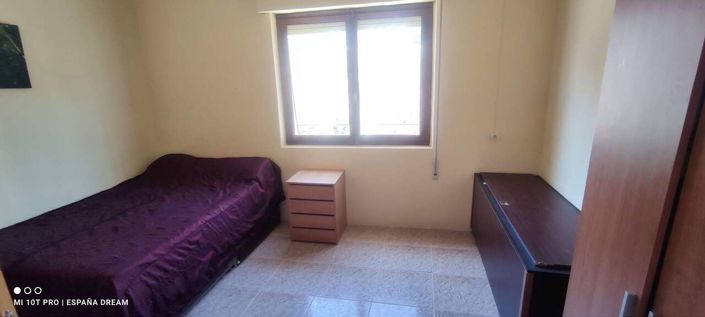 Image No.24-6 Bed Property for sale