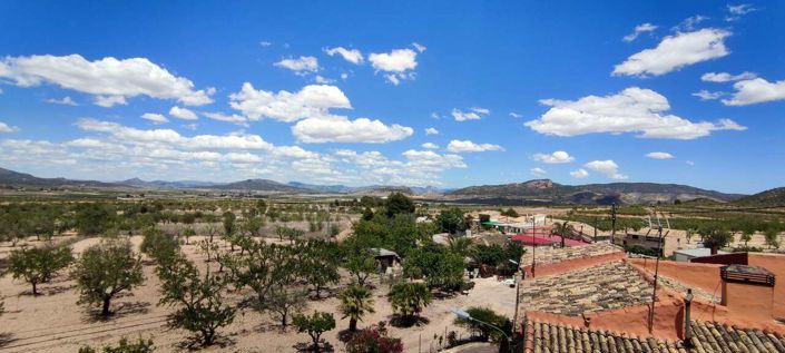 Image No.9-3 Bed Townhouse for sale