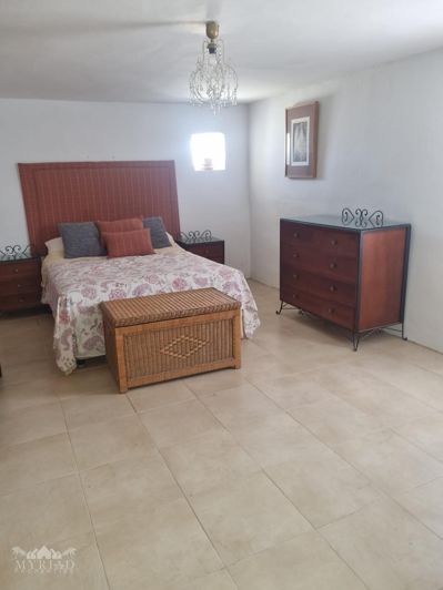 Image No.24-Maison de campagne de 6 chambres à vendre à Alicante