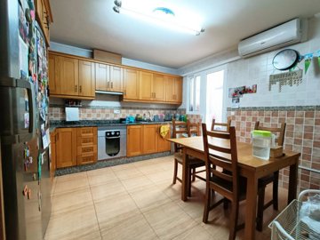 o1iod0qqjmrt81qnoeid1uio1ijq29