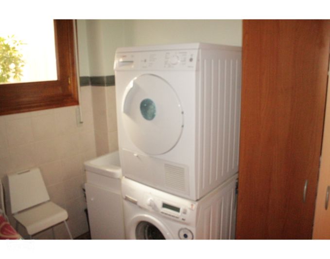 Image No.26-4 Bed Townhouse for sale