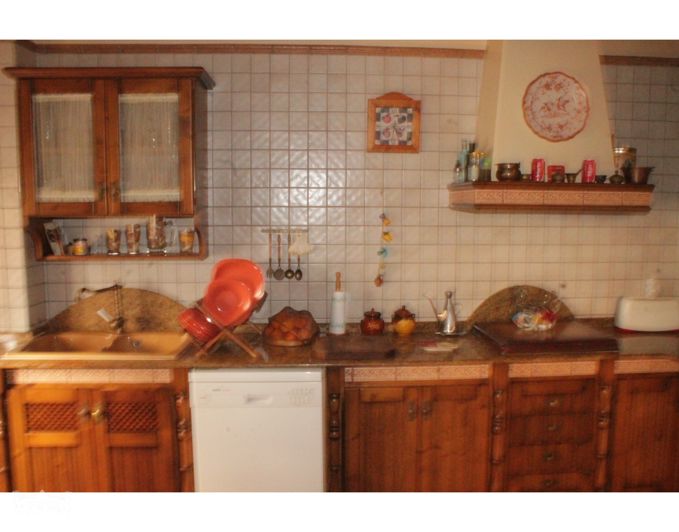 Image No.8-4 Bed Townhouse for sale