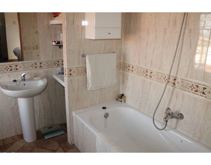 Image No.43-Maison de campagne de 5 chambres à vendre à Raspay