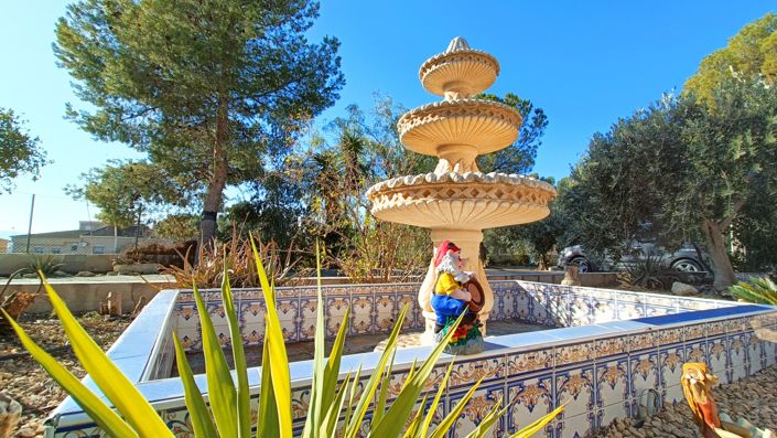 Image No.19-4 Bed Villa for sale