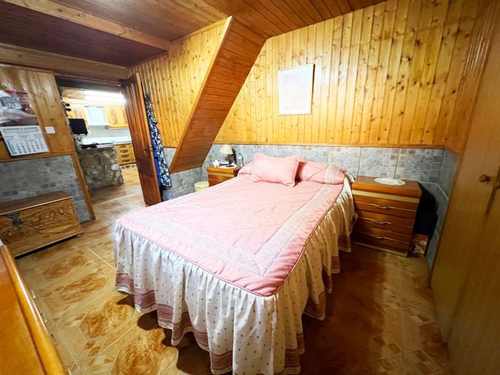 Image No.48-4 Bed Villa for sale