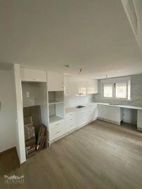 62194b8b0a4e-3139-4c65-822a-1721910d3925