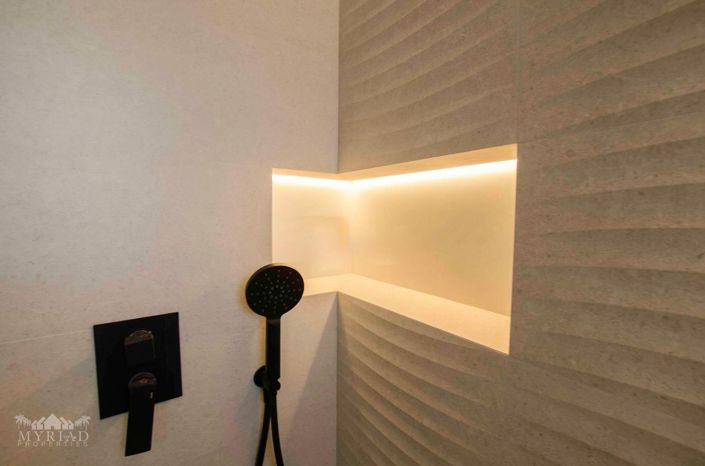 Image No.17-3 Bed Villa for sale