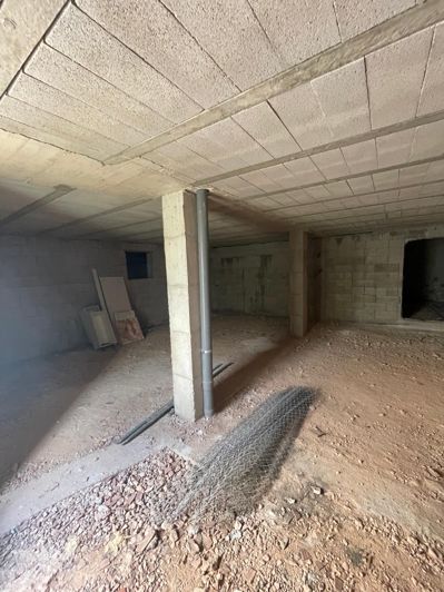 Image No.43-3 Bed Villa for sale