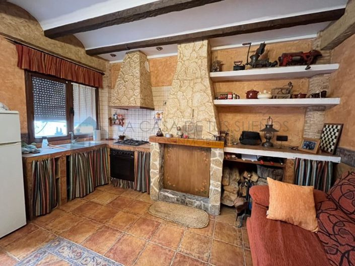 Image No.3-5 Bed Townhouse for sale