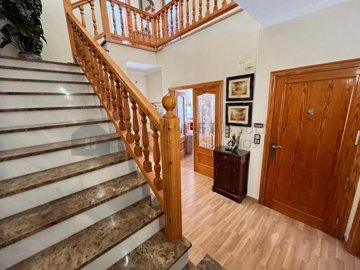 idf238b101-0000-0500-0000-0000174aa618