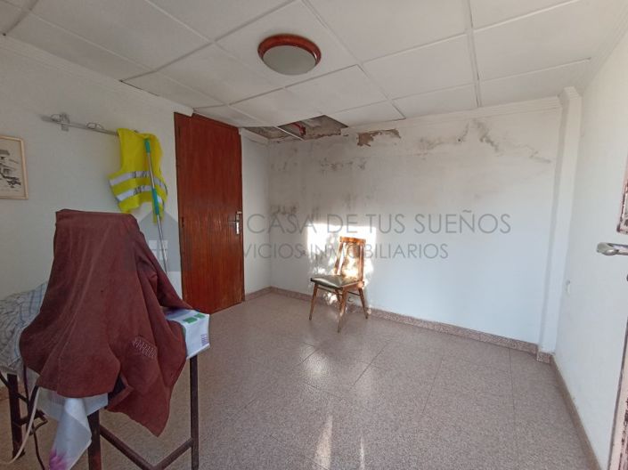 Image No.23-Maison de campagne de 2 chambres à vendre à Sax