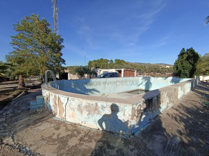 Image No.2-Maison de campagne de 2 chambres à vendre à Sax