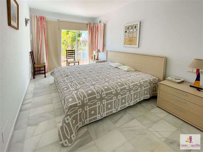 Image No.23-Villa de 4 chambres à vendre à Nerja