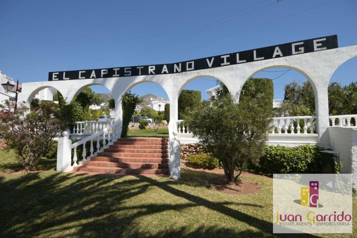 Image No.18-2 Bed Property for sale