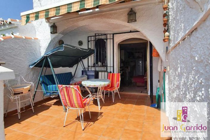 Image No.2-2 Bed Property for sale