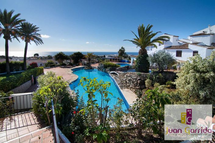 Image No.20-2 Bed Property for sale