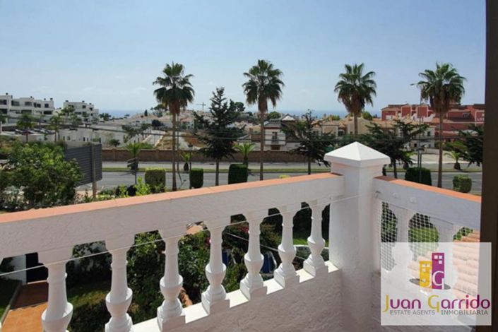 Image No.9-2 Bed Property for sale