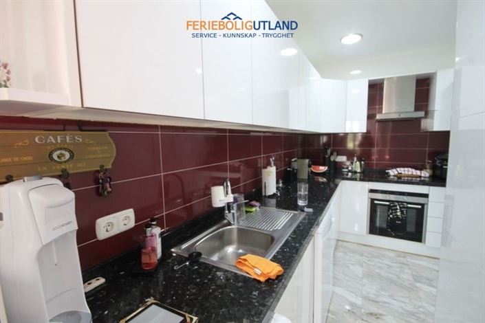 Image No.8-4 Bed Townhouse for sale