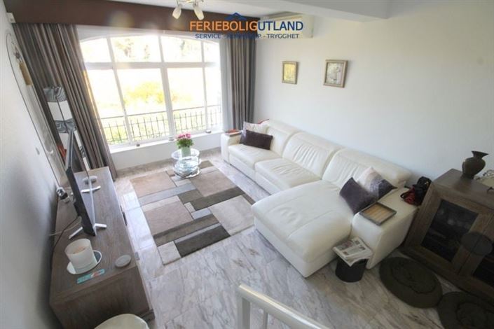 Image No.9-4 Bed Townhouse for sale