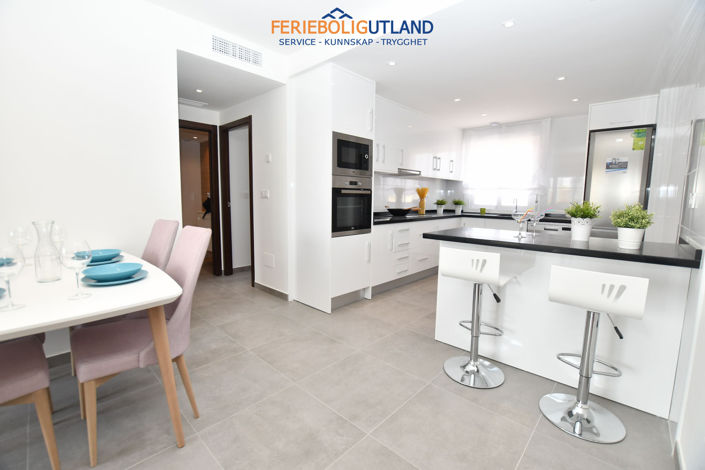 Image No.18-2 Bed Apartment for sale