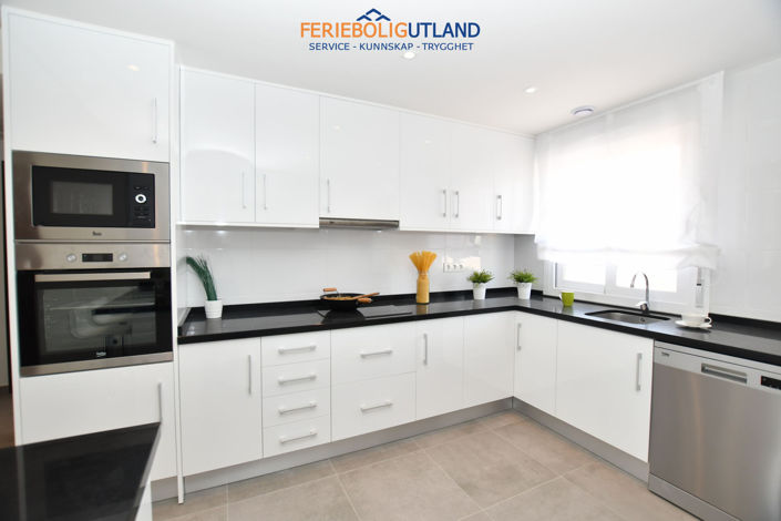 Image No.20-2 Bed Apartment for sale