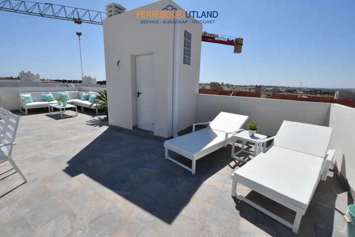 Image No.29-2 Bed Apartment for sale