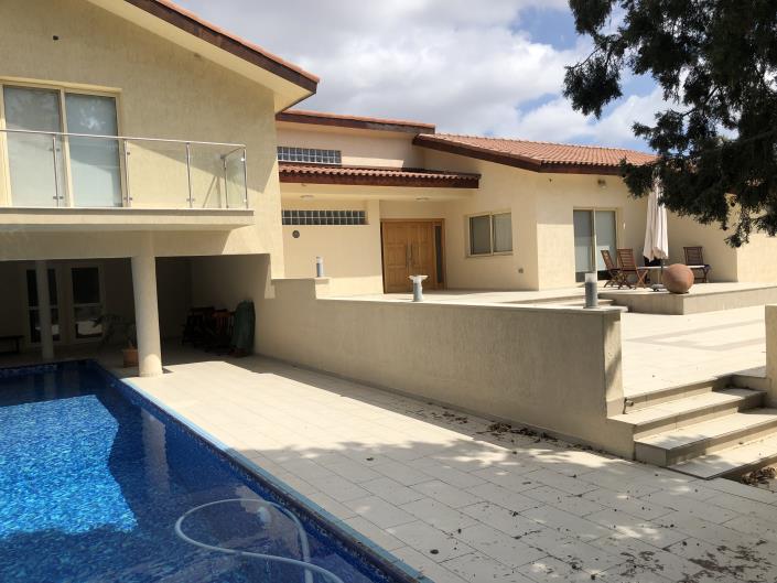 Image No.2-Maison / Villa de 4 chambres à vendre à Palodeia