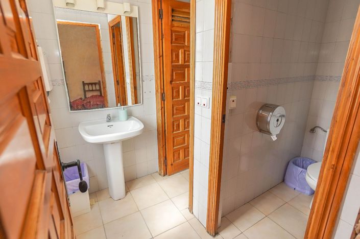 Image No.21-Commercial for sale