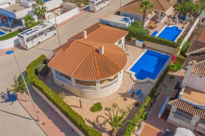 Image No.14-5 Bed Villa for sale